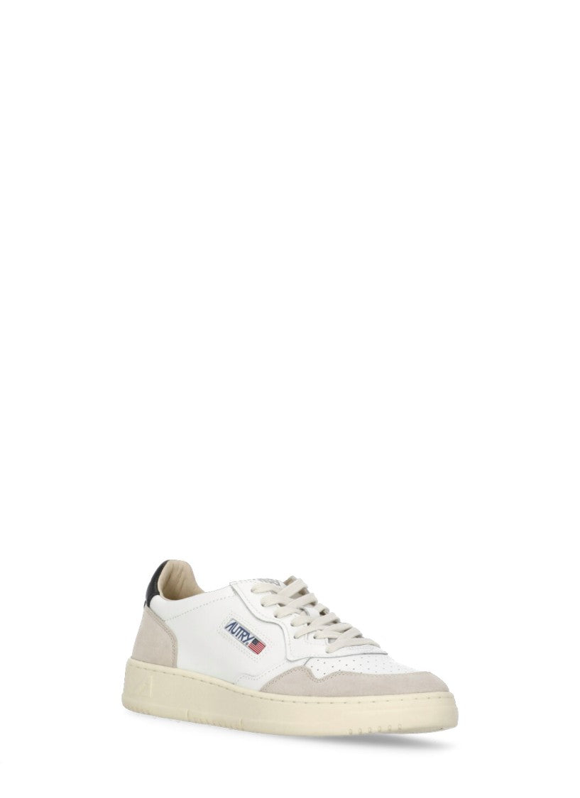 Autry Medalist Low Sneakers