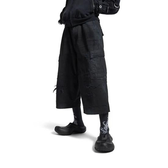 Balenciaga Cropped Cargo Shorts With Wide-Leg Silhouette