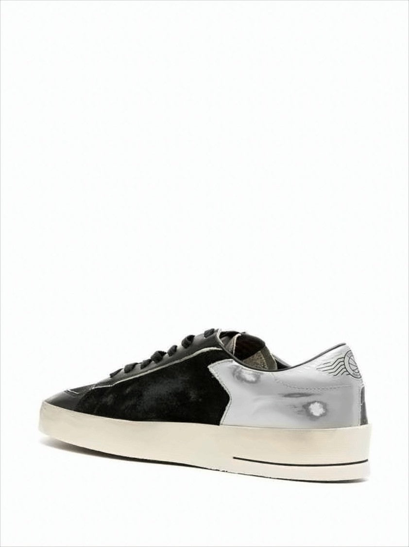 Golden Goose Low-Top Sneakers With Distinctive Star Design