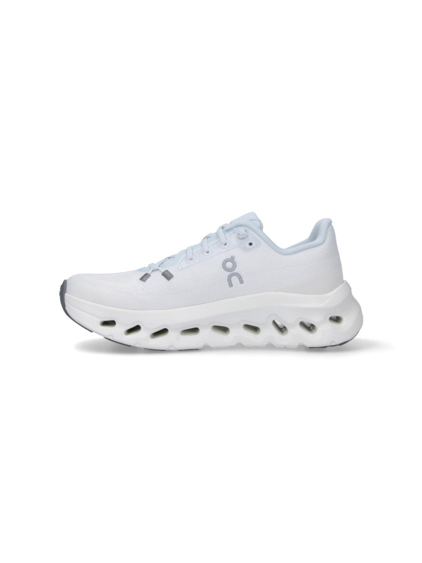 On White Sneakers With Blue Details And Logo Embroidery