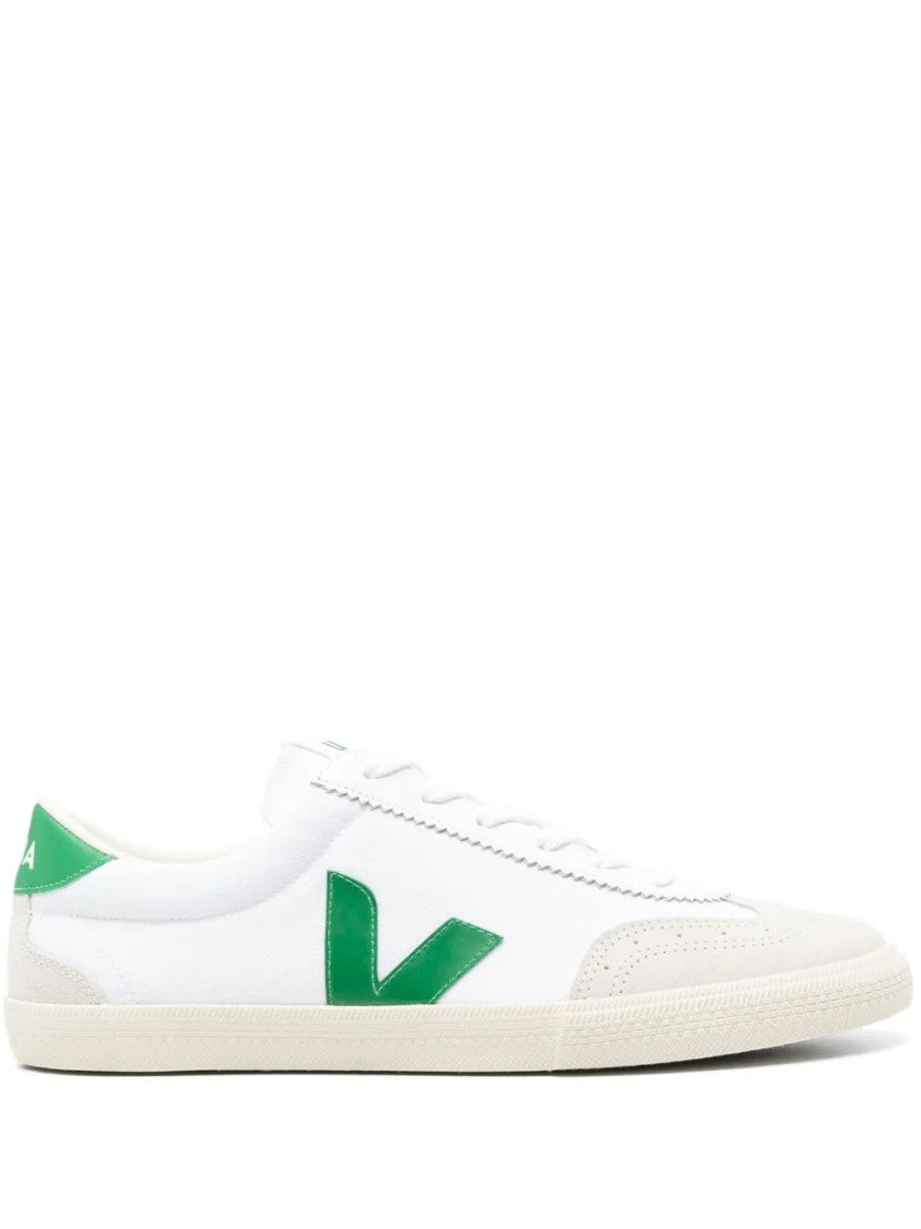 Veja White Leather Casual Sneakers With Green Accents