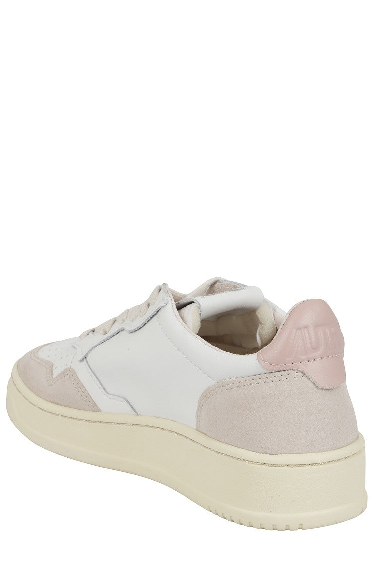Autry Medalist Low Sneakers