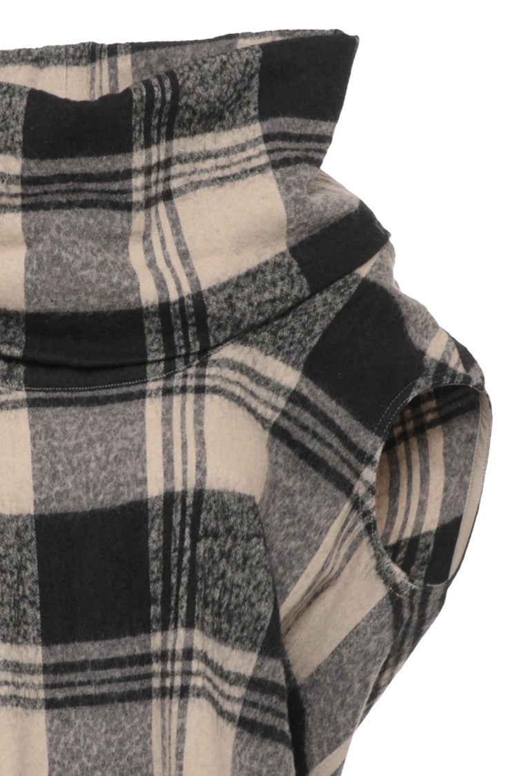 Rick Owens Checked Cape With Structured Silhouette And Bold Patterns