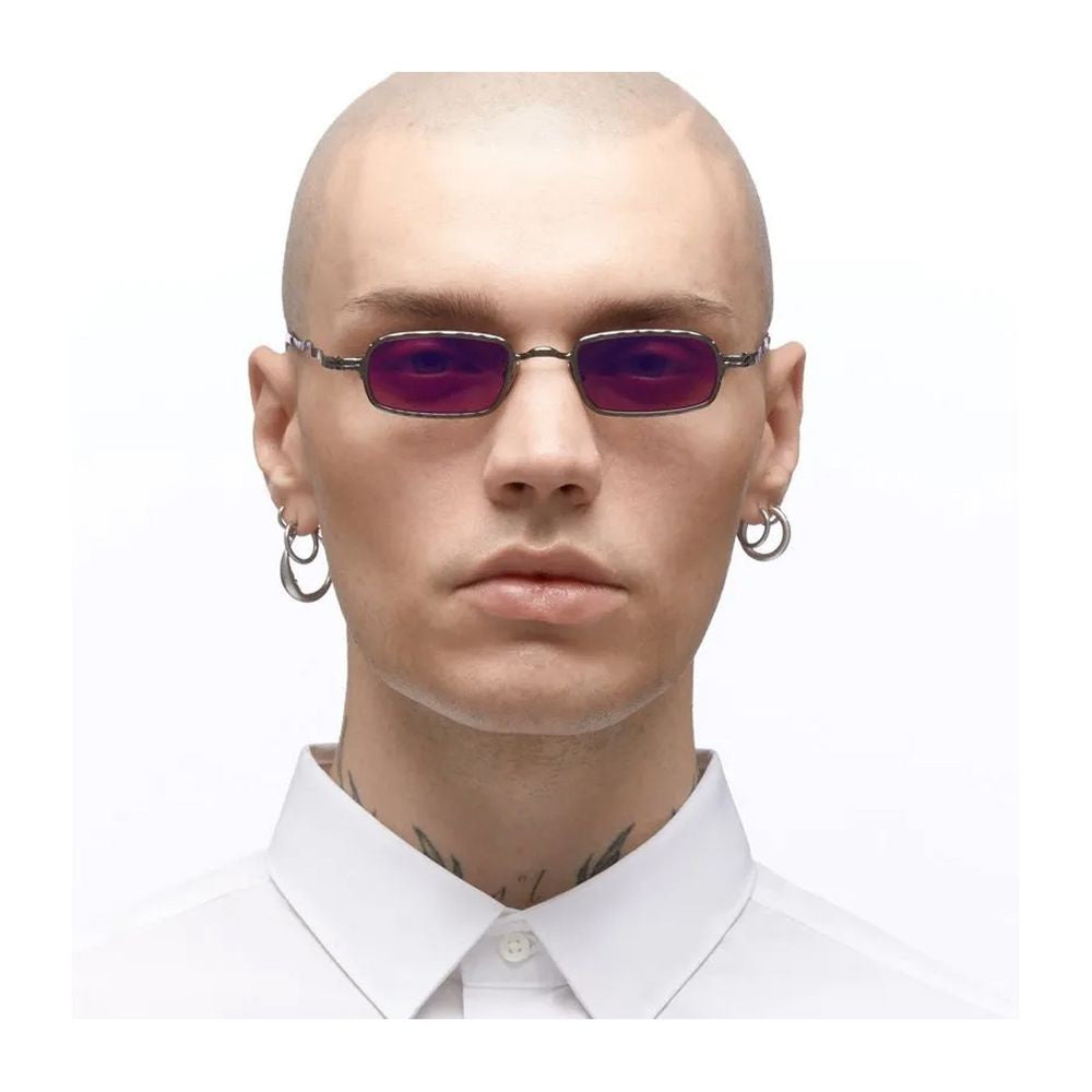 Kuboraum Mask Z18 Sculptural Eyewear With Fuchsia Lenses