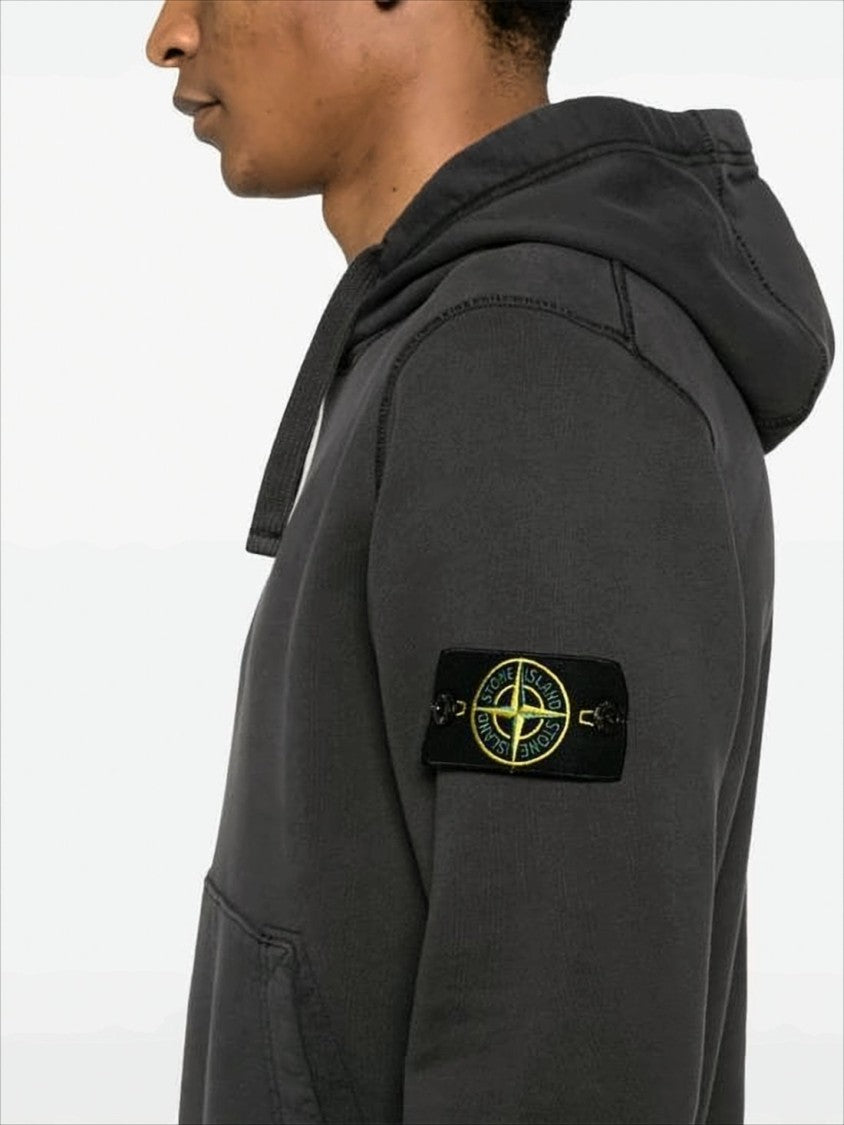 Stone Island Classic Black Hoodie With Kangaroo Pocket