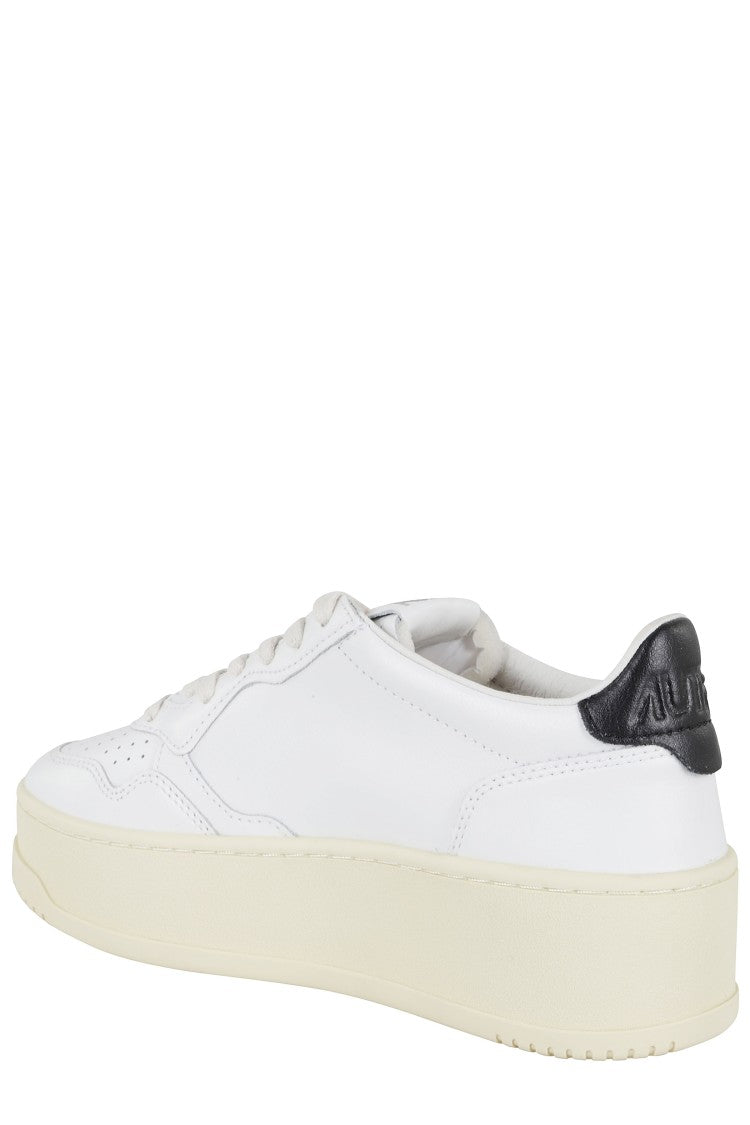 Autry White Leather Platform Low Sneakers