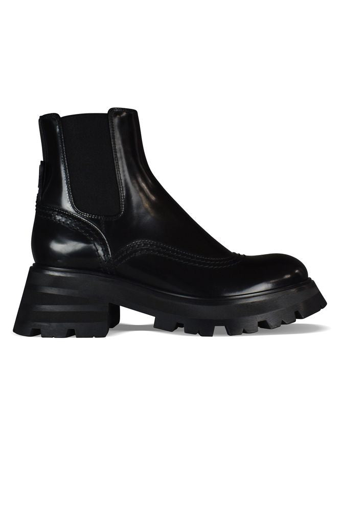 Alexander Mcqueen Wander Chelsea Boots