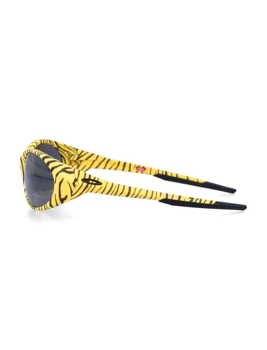 Oakley 90S Inspired Bold Wraparound Sunglasses