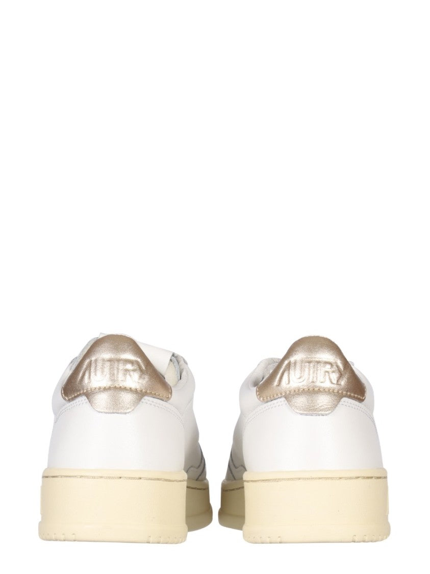 Autry White Medalist Low Leather Sneakers