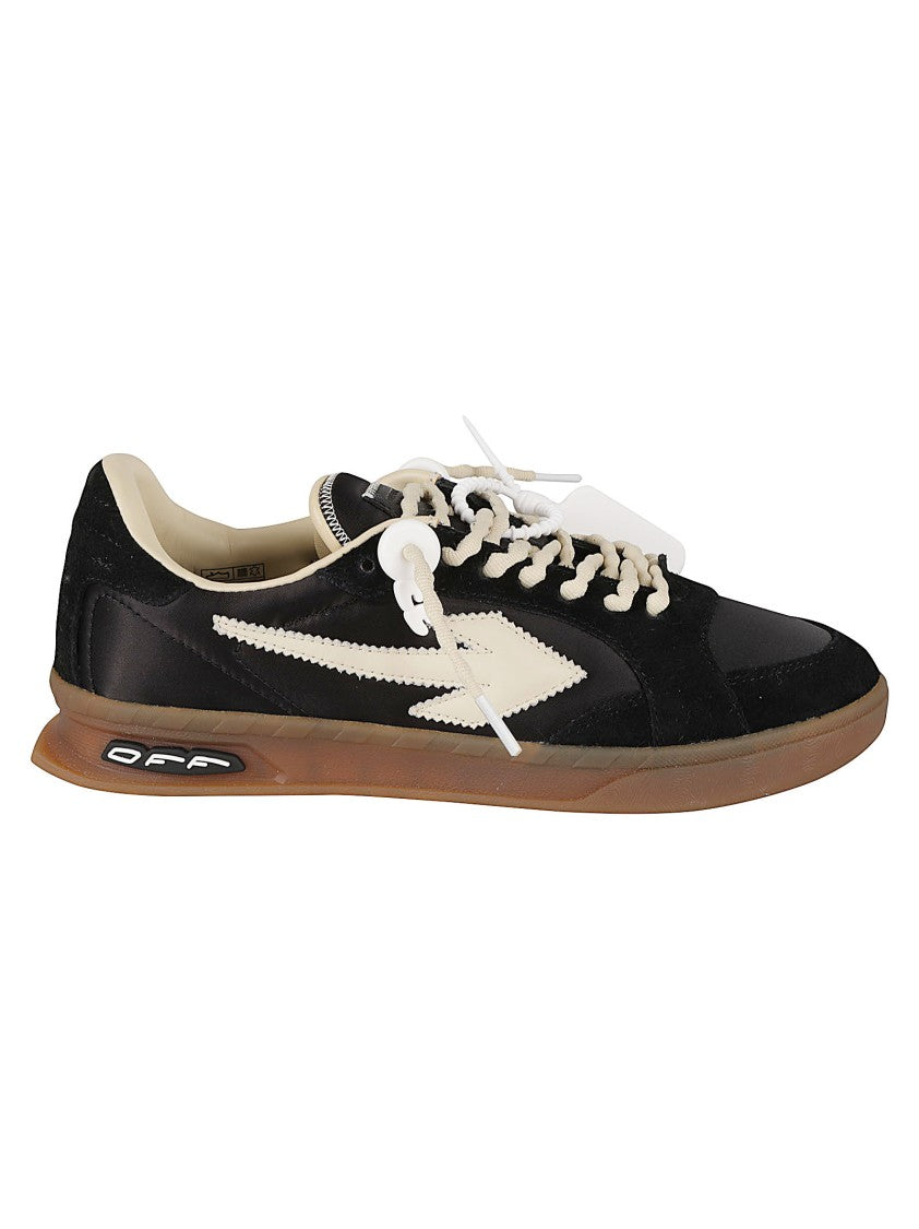 Off-White Low-Top Sneakers With Cream Arrow Detail And Gum Sole