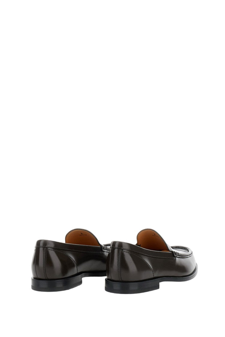 Tod's Refined Calfskin Leather Tod's Loafer With Embossed Monogram