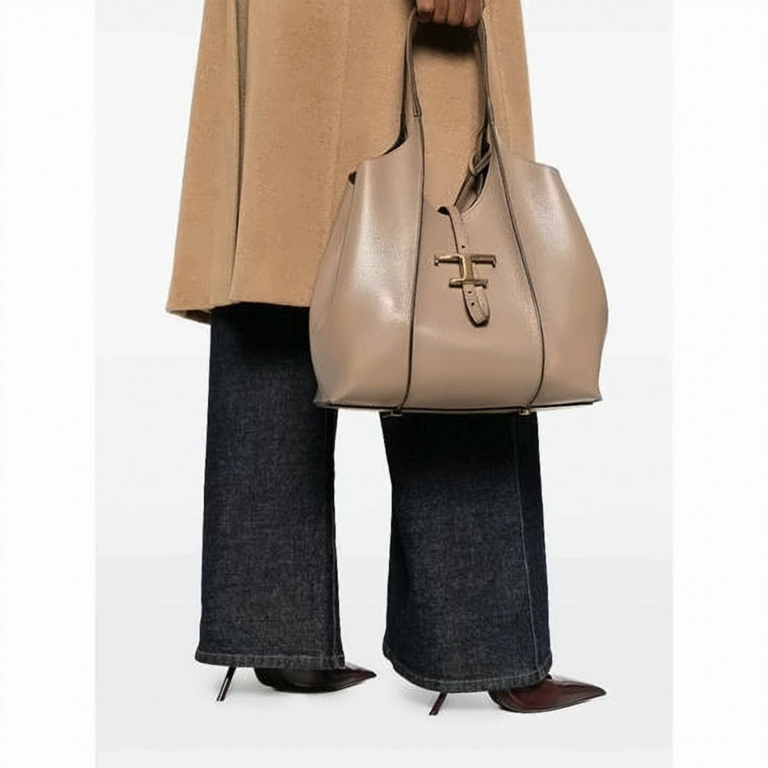 Tod's Structured Pebbled Calf Leather Small Shopper Bag
