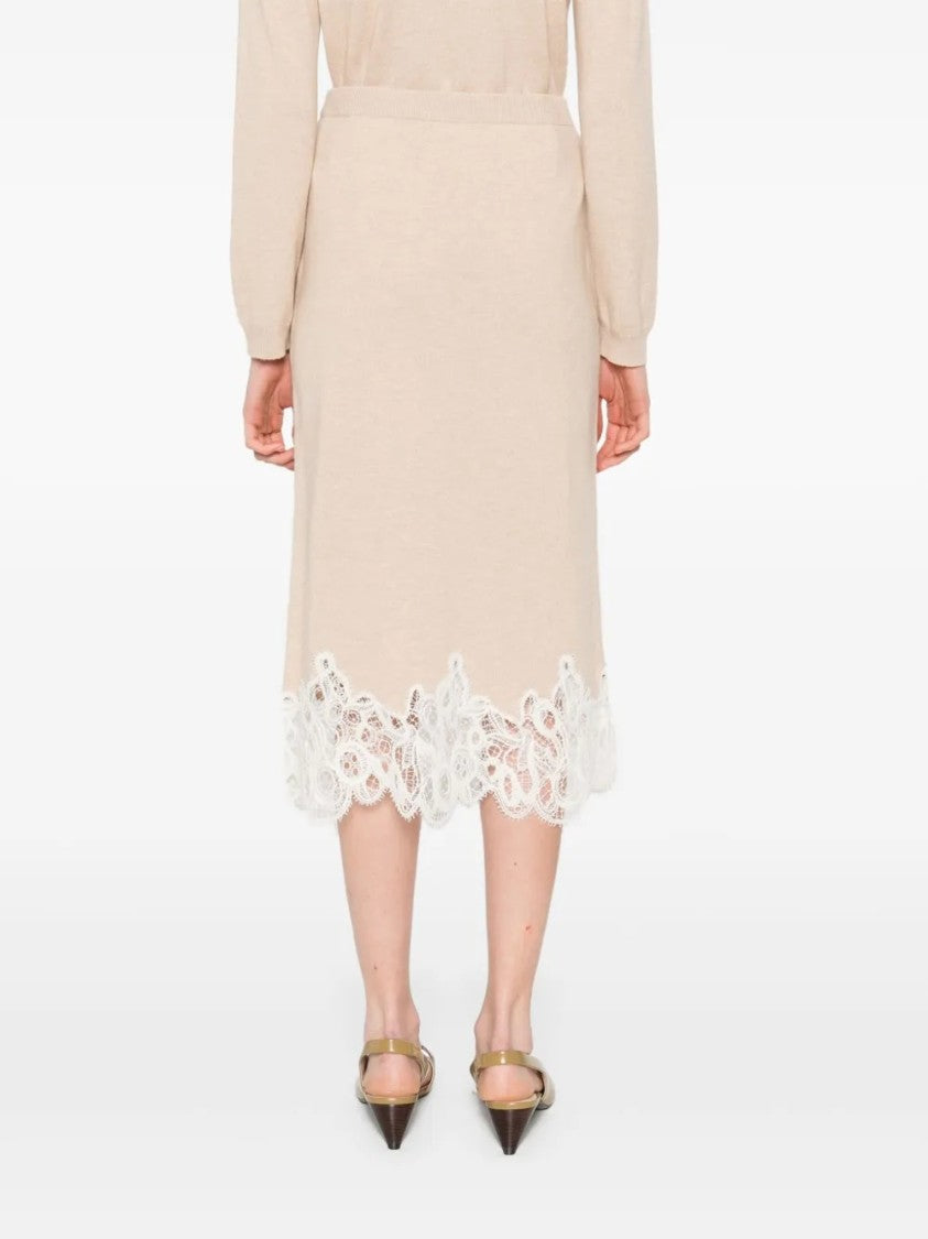 Fabiana Filippi Knee-Length Skirt With Intricate Lace Hem