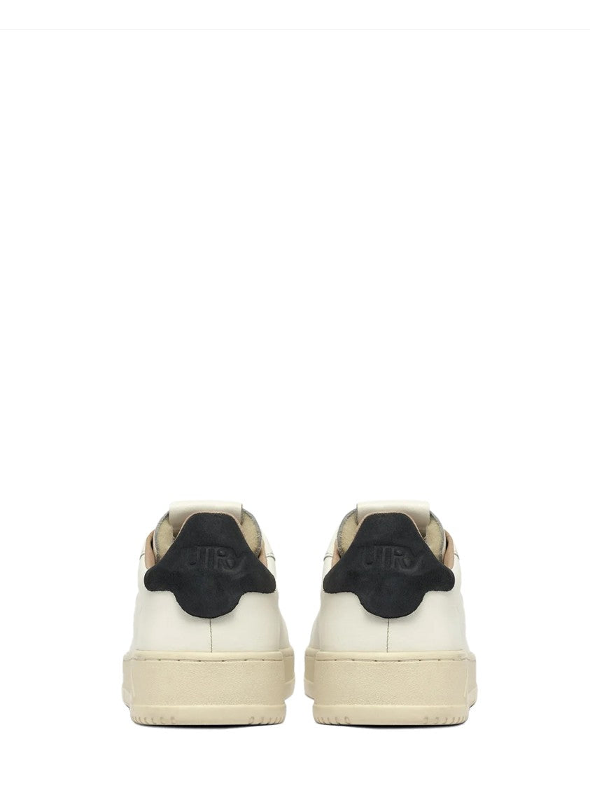 Autry Low-Top Minimalist Sneakers With Smooth Leather Upper