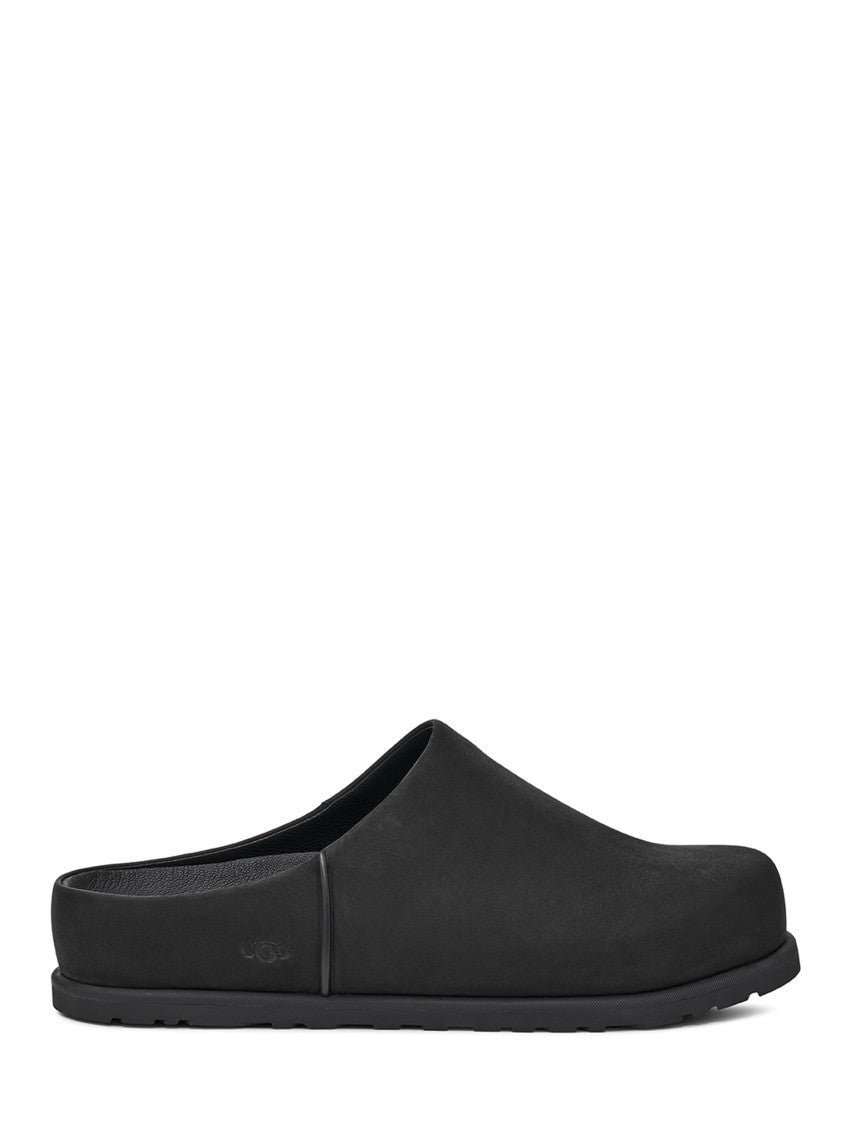 Ugg Minimalist Clog-Style Boot With Smooth Leather Finish