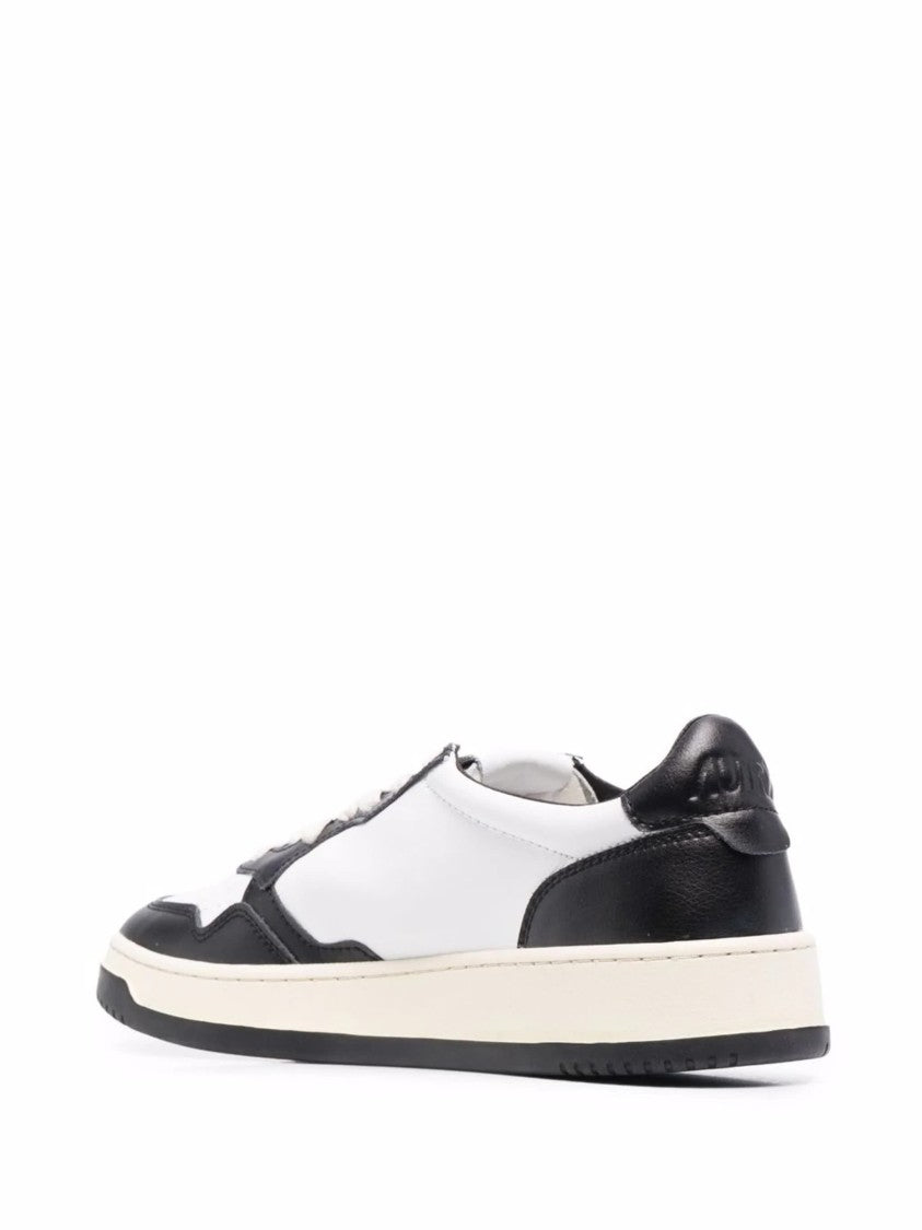 Autry White Medalist Low Leather Bicolor Sneakers