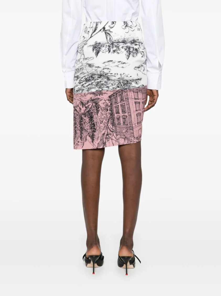 Moschino Classic Silhouette Moschino Skirt With Timeless Design