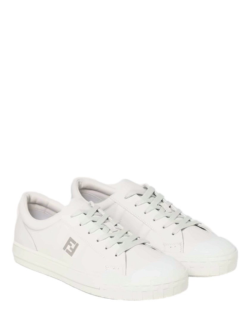 Fendi Low-Top Minimalist Leather Sneakers