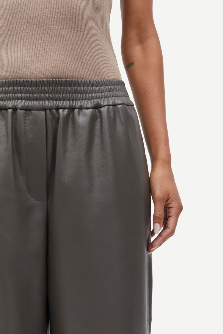 Samsoe Samsoe Loose Fit Grey Trousers With Elongated Leg