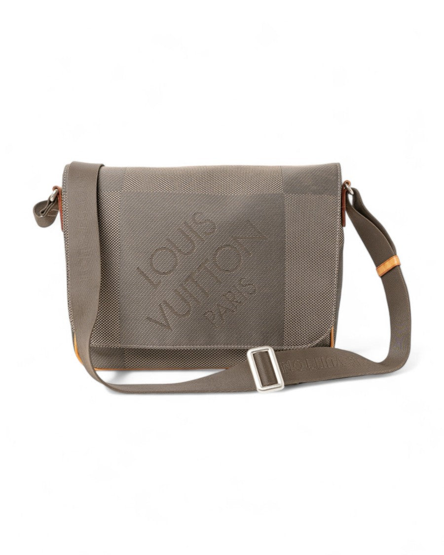 Louis Vuitton Terre Messenger Mm Damier Brown