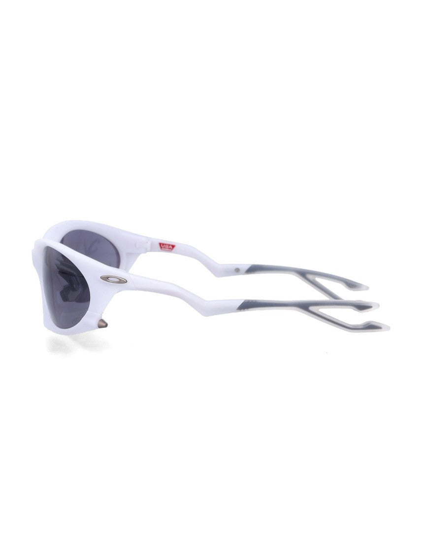 Oakley Plantaris Cat Eye Sporty Sunglasses