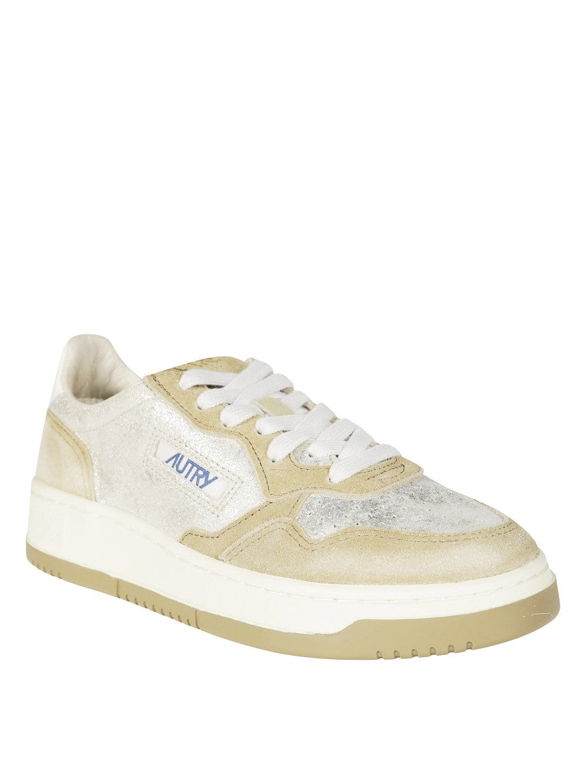 Autry Off-White Medalist Low Sneakers