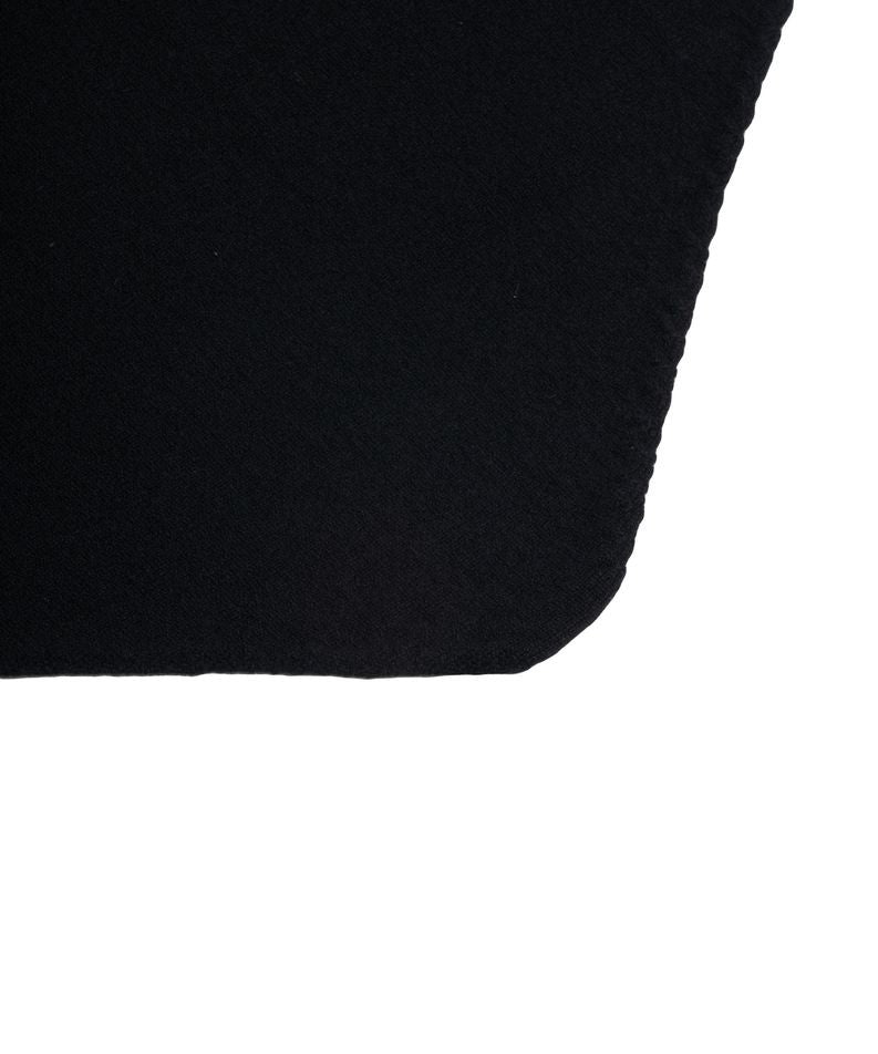 Mvm Triangular Black Knit Scarf