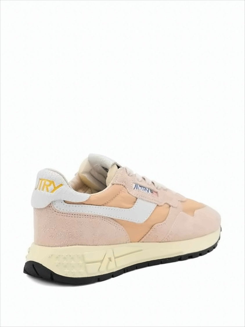 Autry Low-Top Sneakers With Vintage Sporty Aesthetic