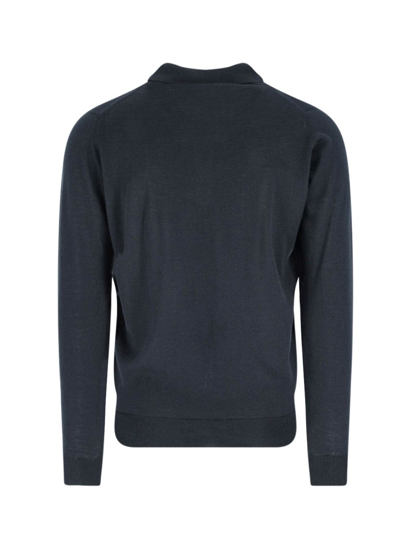 John Smedley Fine-Knit Black Sweater With Crew Neckline And Timeless Design
