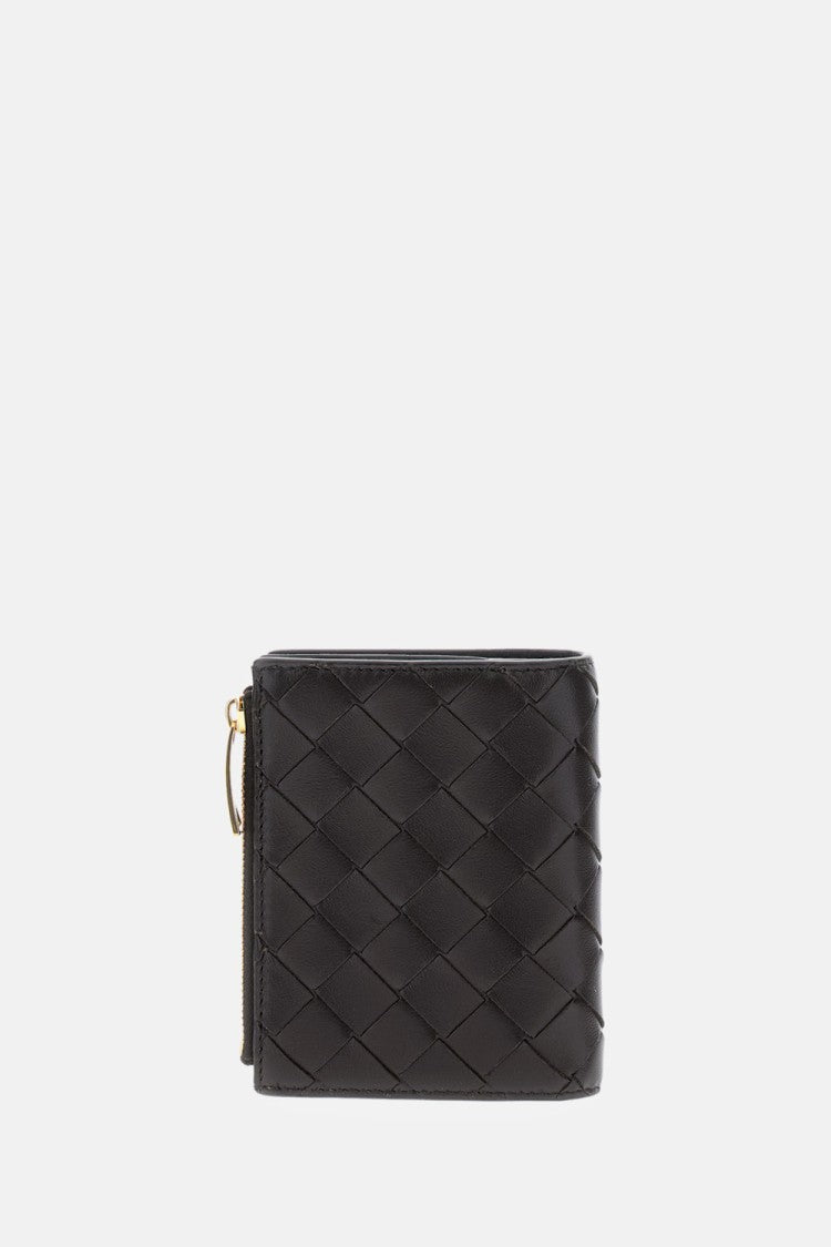Bottega Veneta Textured Black Wallet With Signature Woven Pattern