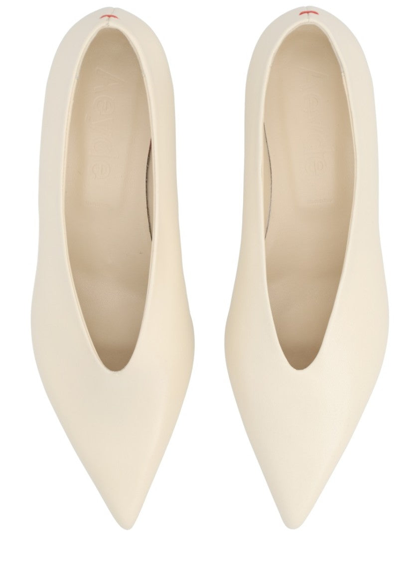 Aeydē Pointed-Toe Décolleté Shoes In Smooth Nappa Leather