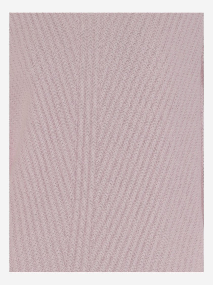 Allude Ribbed Cashmere Pullover