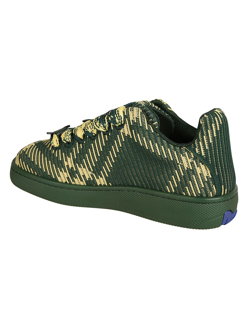 Burberry Textured Green Sneakers With Dynamic Stripes