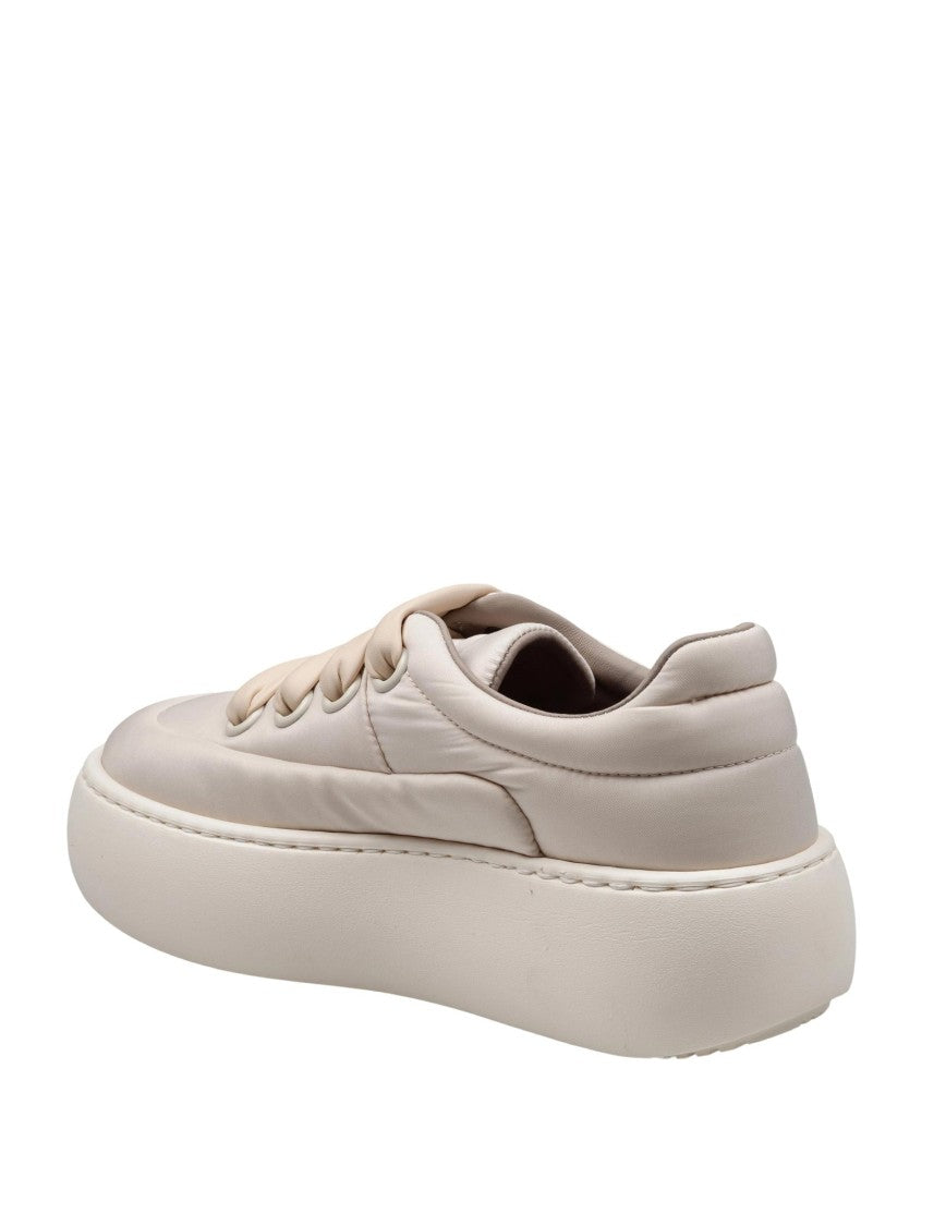 Barracuda Cream Water-Repellent Fabric Sneakers