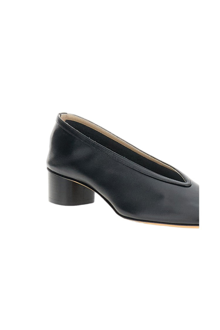 Le Monde Béryl Black Smooth Leather Luna Pumps