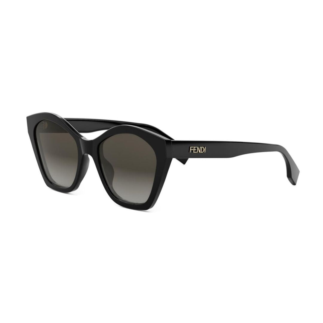 Fendi Fe40175i Bold Oversized Cat-Eye Sunglasses