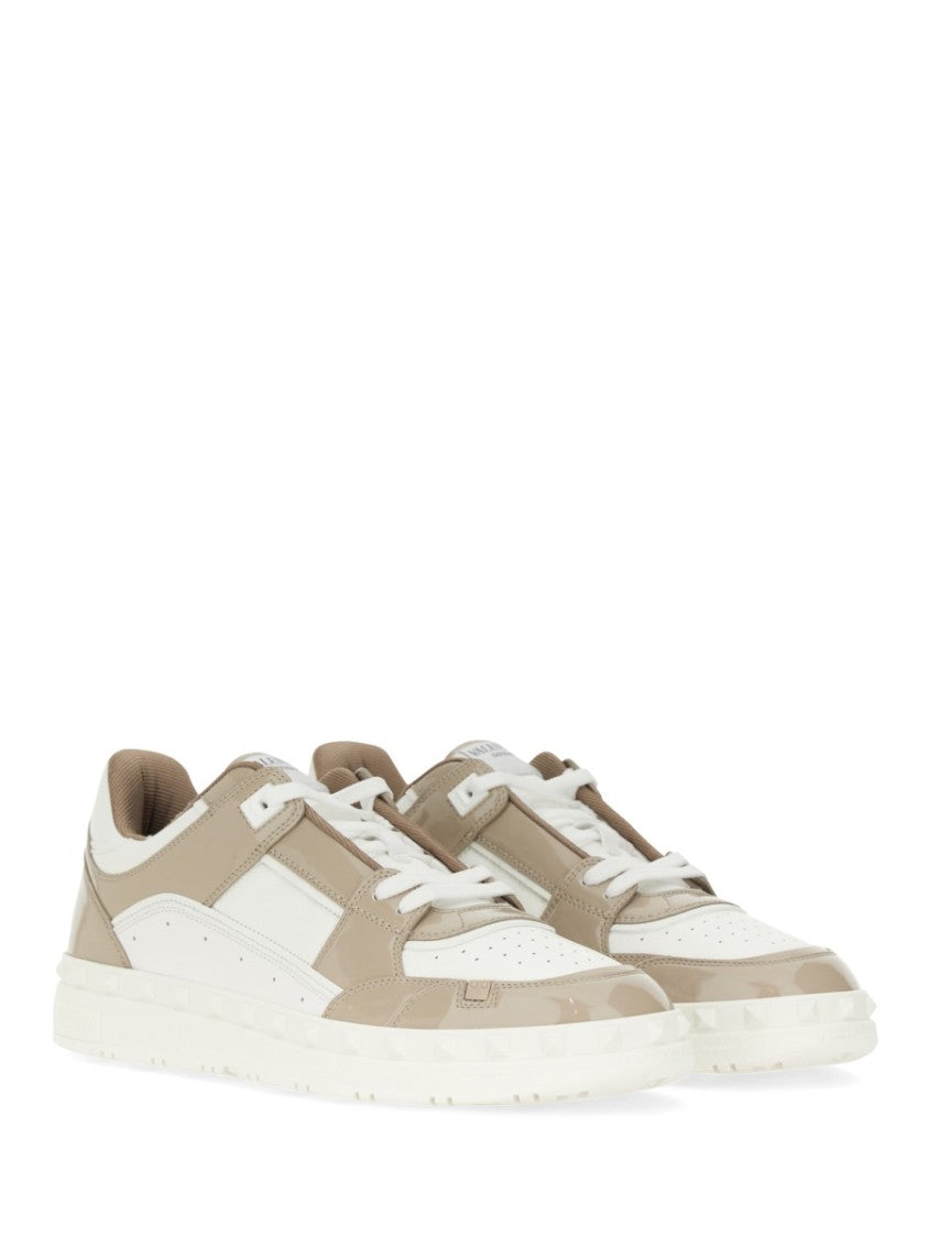 Valentino Garavani "Freedots" Low Top Sneaker
