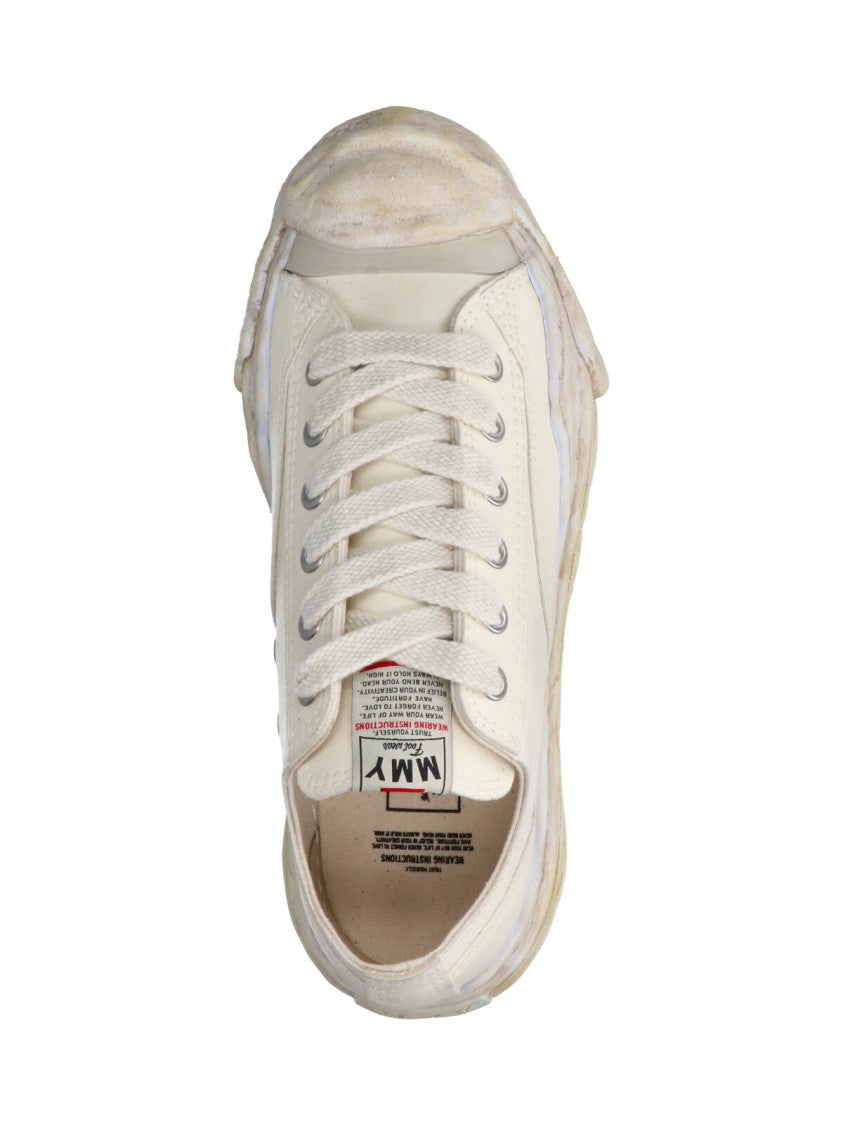 Maison Mihara Yasuhiro Hank Og Sole Distressed White Leather Low-Top Sneakers
