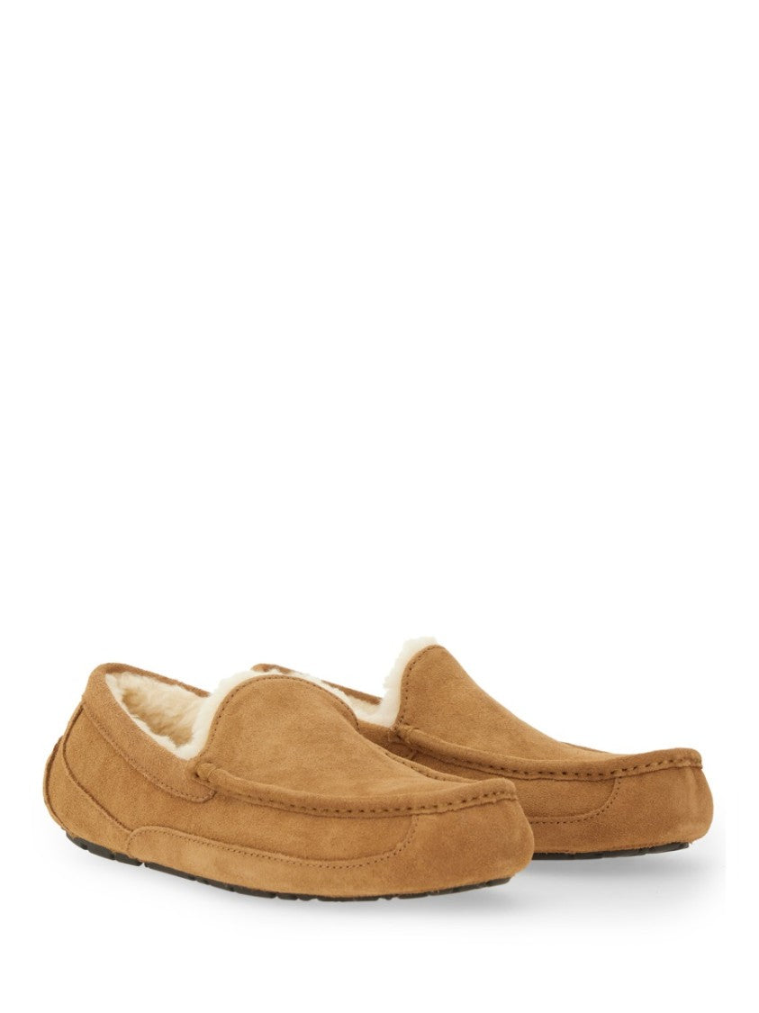 Ugg "Linscot" Slip-On Loafer