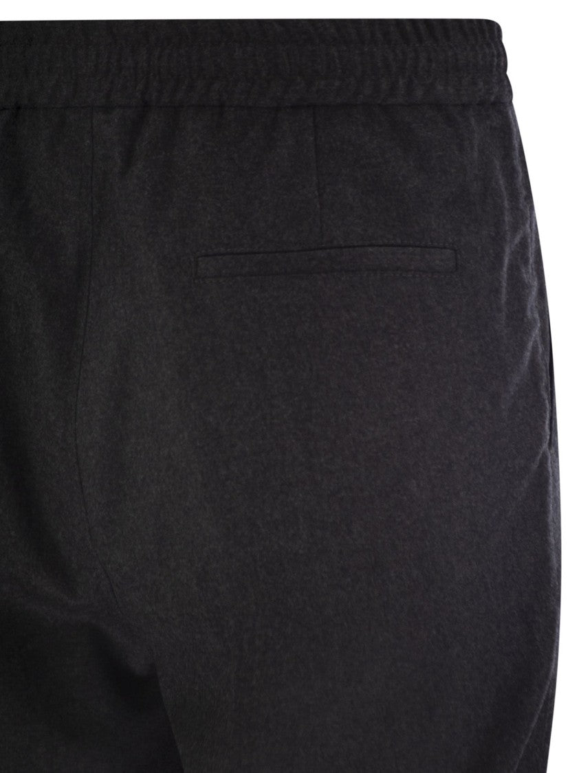 Brunello Cucinelli Leisure Fit Trousers In Virgin Wool Flannel