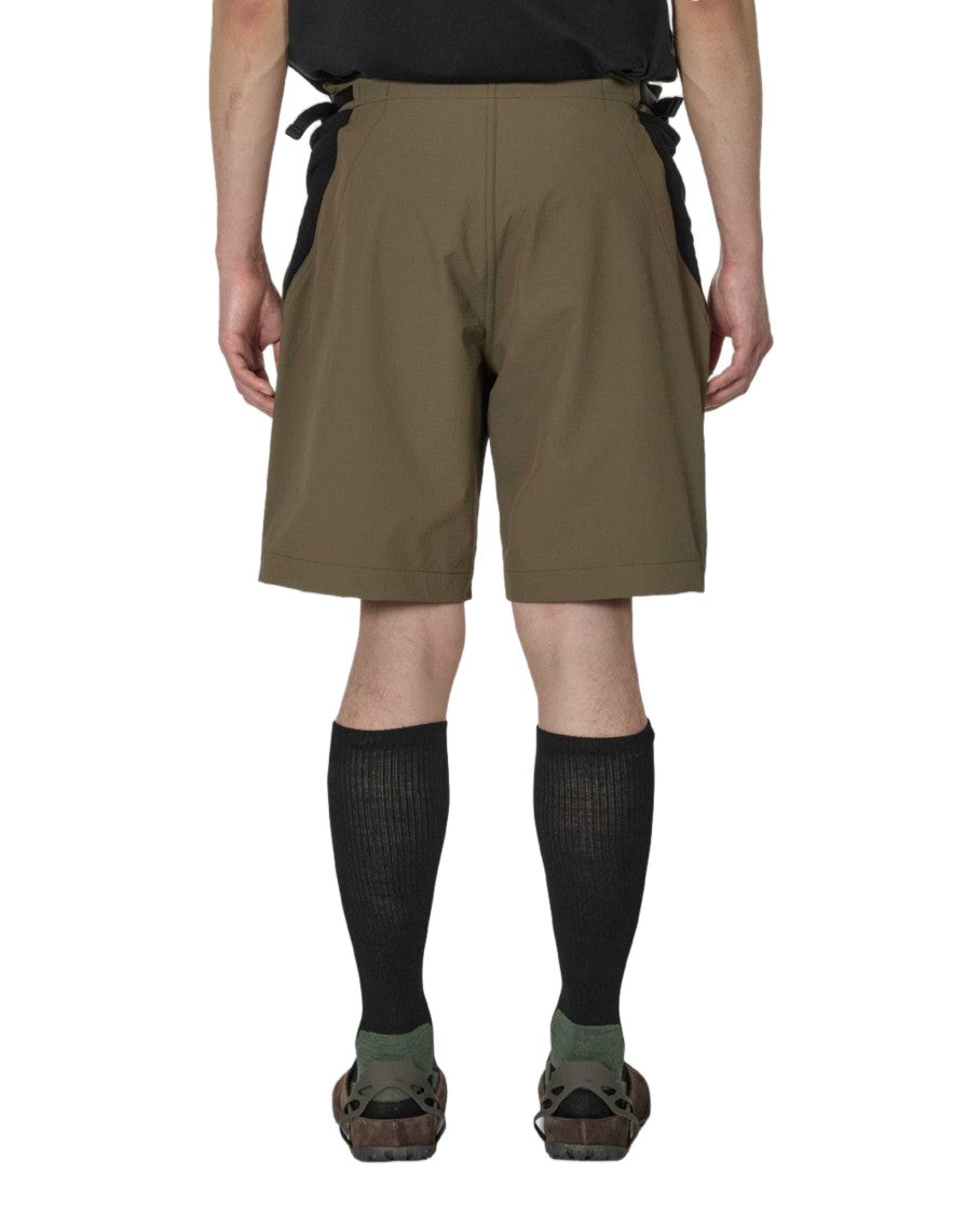 Roa Knee-Length Utilitarian Hiking Shorts With Hidden Closure And Adjustable Buckle