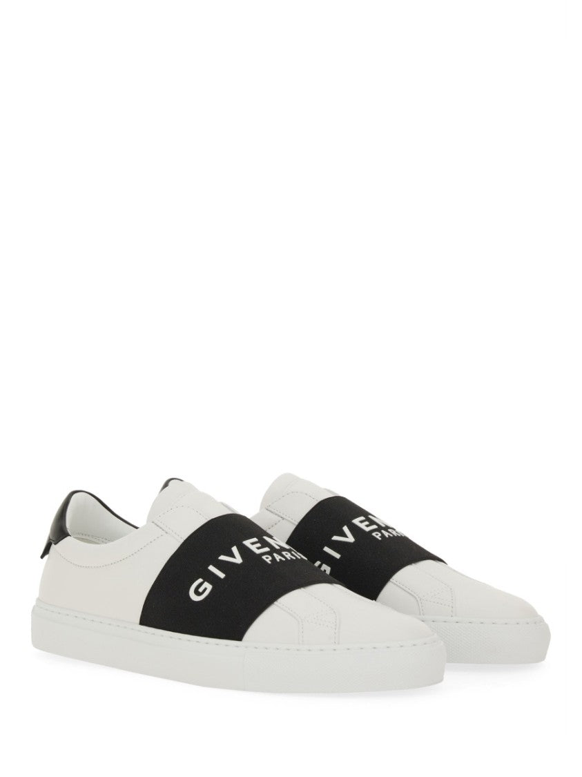Givenchy "Urban Street" Sneaker