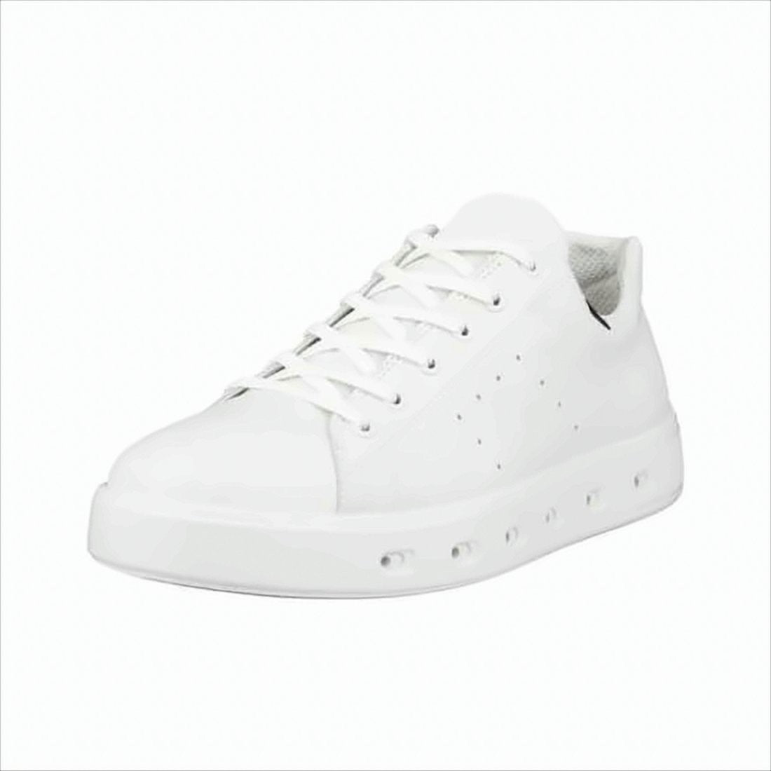 Ecco Smooth White Leather Low-Top Sneakers