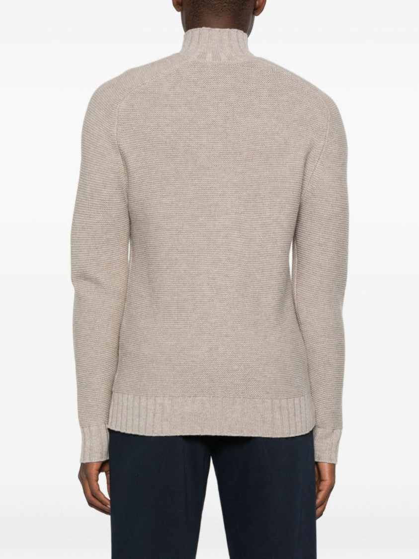 Alpha Studio Finely Knit Gray Sweater