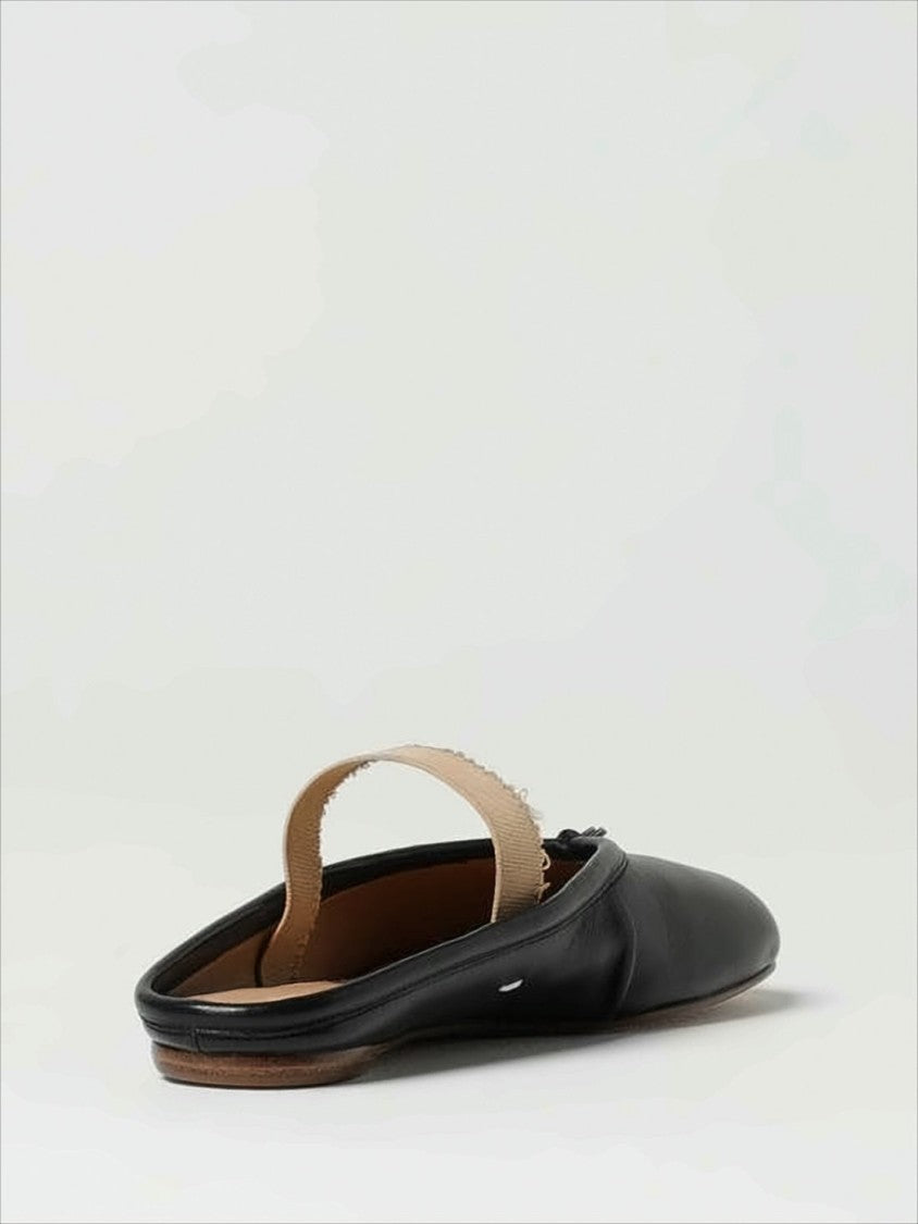 Maison Margiela Split-Toe Black Leather Mules With Textured Strap