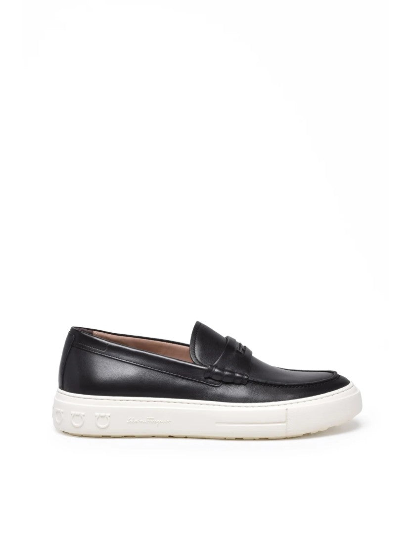 Salvatore Ferragamo Black Leather Melville Loafers