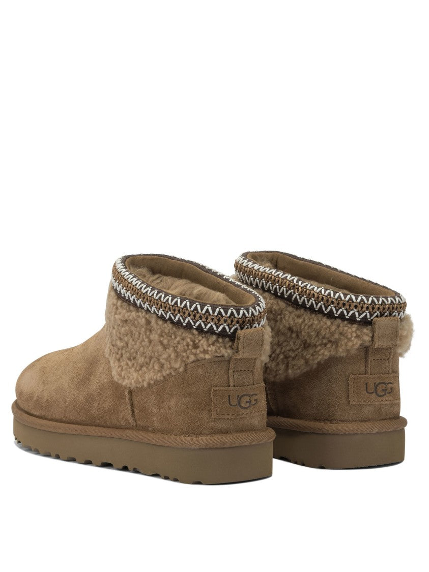 Ugg "Classic Ultra Mini Maxi Curly" Ankle Boots