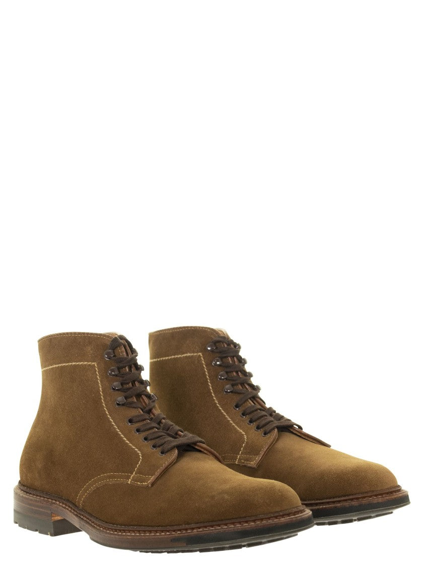 Alden Plain Toe Snuff Suede Boots With Commando Sole