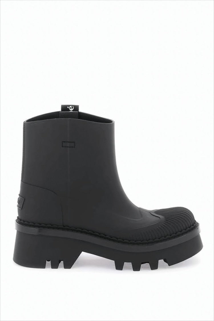 Chloé Matte Black Ankle Boots