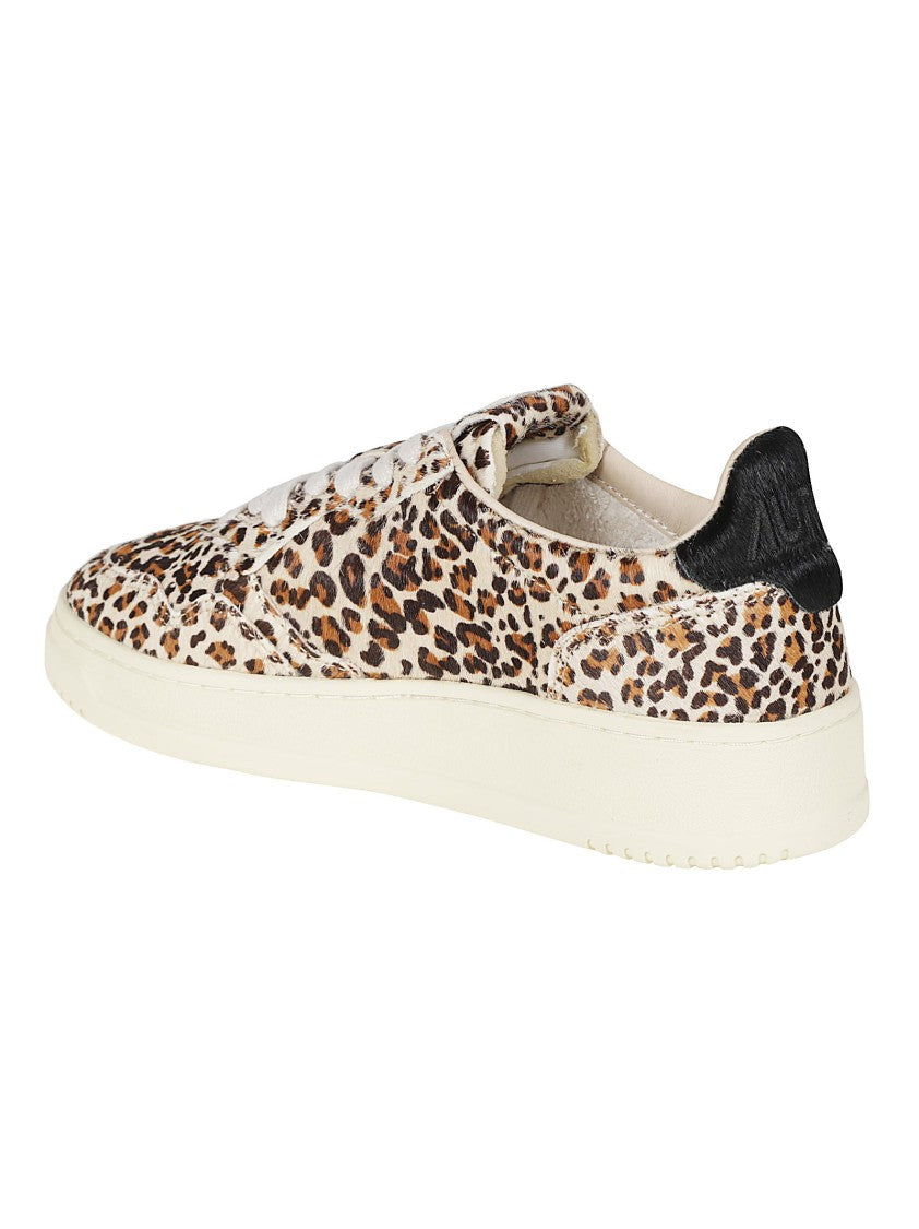 Autry Leopard Medalist Low Cow Leather Sneakers
